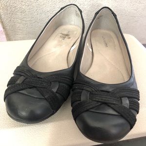 White Mt. Gelsi Black Flats